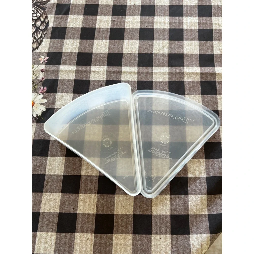 Vintage Tupperware Triangular Pie Slice Container with Lid 268-16 Translucent